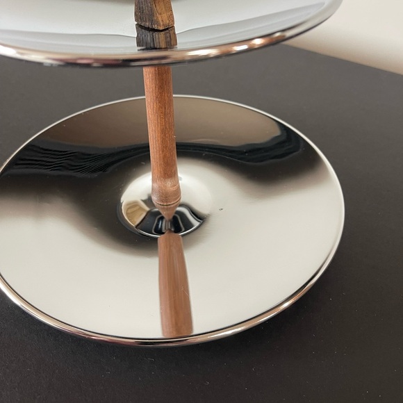 MCM Vintage 2-tiered Tidbit Serving Tray - Picture 3 of 8